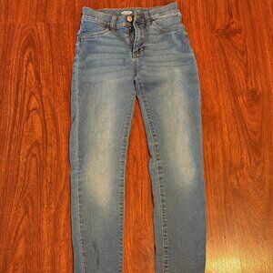 Old Navy Jeans Size 8-gently worn